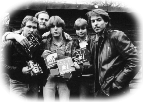 Single Hinterhofband Single Hinterhofband